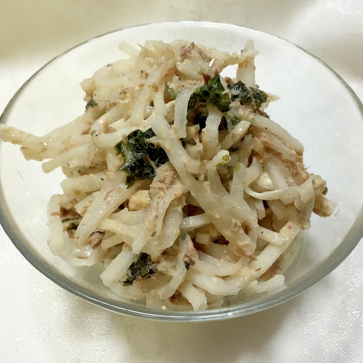 さば水煮缶と海苔の大根サラダ